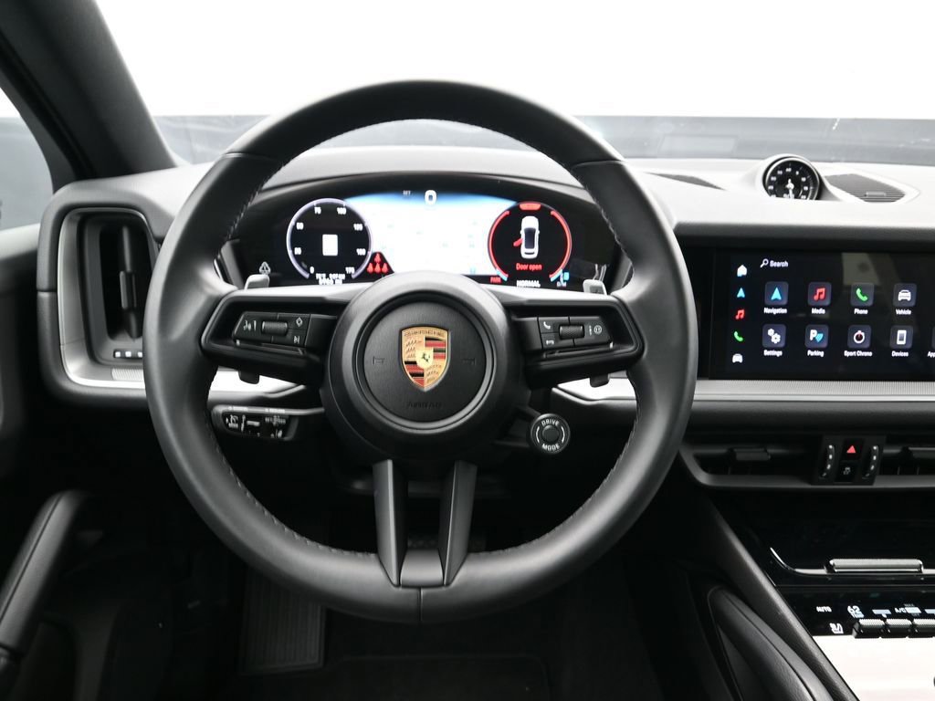 Certified 2025 Porsche Cayenne Coupe image 20