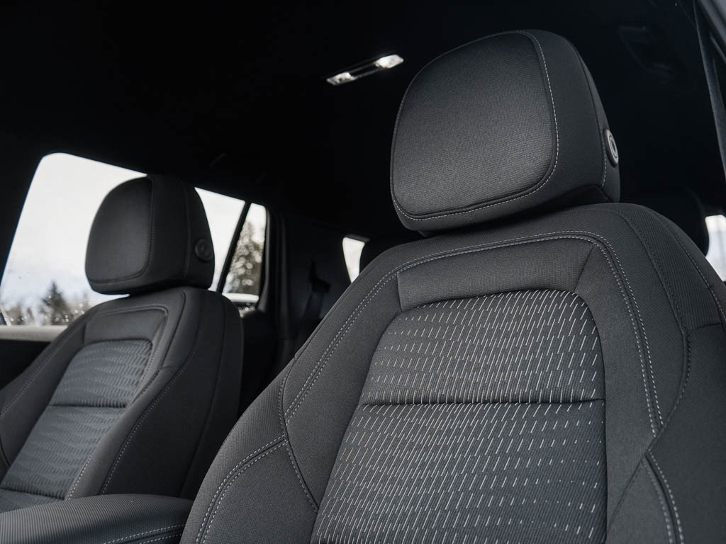 New 2026 Chevrolet Equinox LT w/ Safety and Technology Package image 18