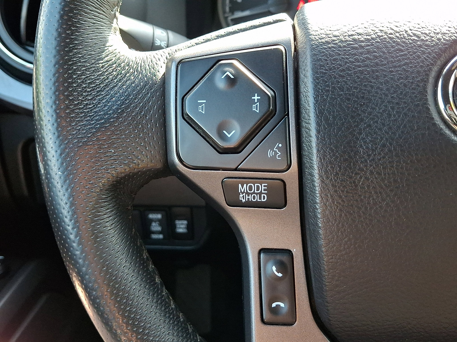 Used 2021 Toyota Tacoma TRD Sport w/ TRD Premium Sport Package image 21