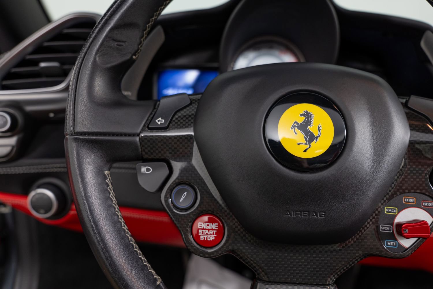 Used 2019 Ferrari 488 Spider image 41