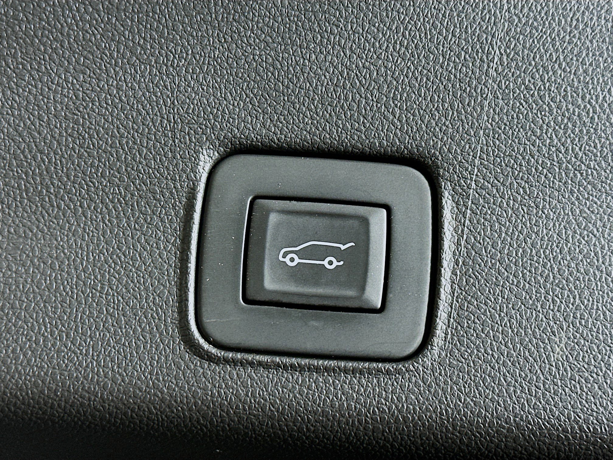 Used 2024 Chevrolet TrailBlazer LT w/ Convenience Package image 28