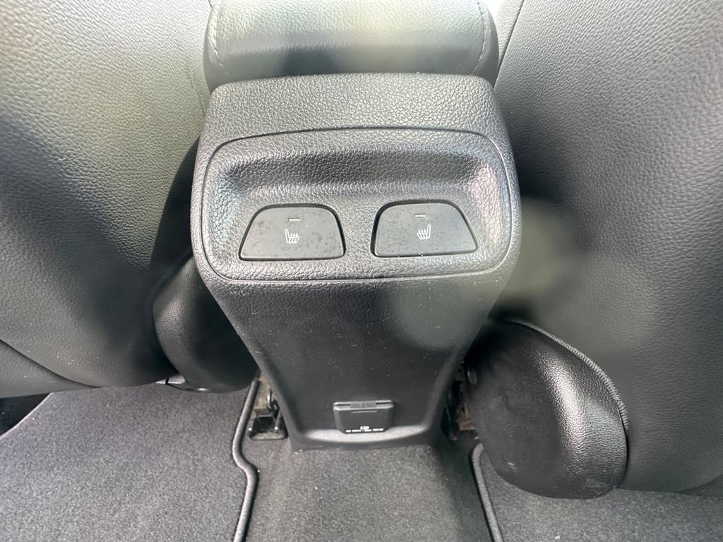 Used 2017 Chevrolet Cruze Premier FWD image 22
