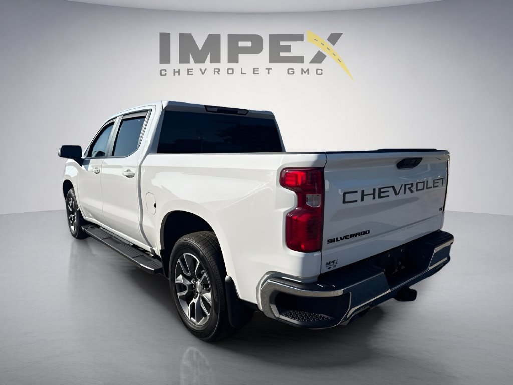 Used 2024 Chevrolet Silverado 1500 LT AWD/4WD image 7
