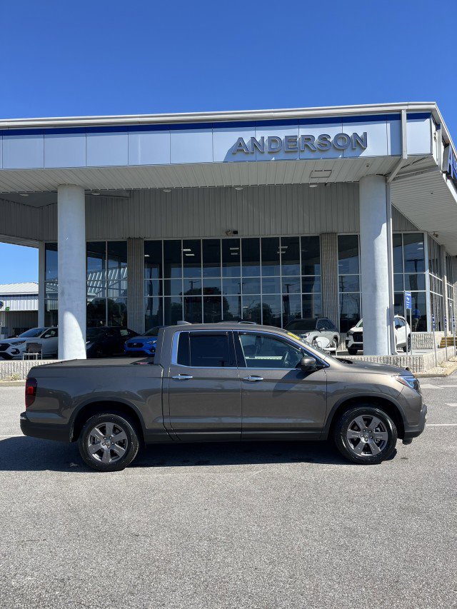Used 2020 Honda Ridgeline RTL-E image 2