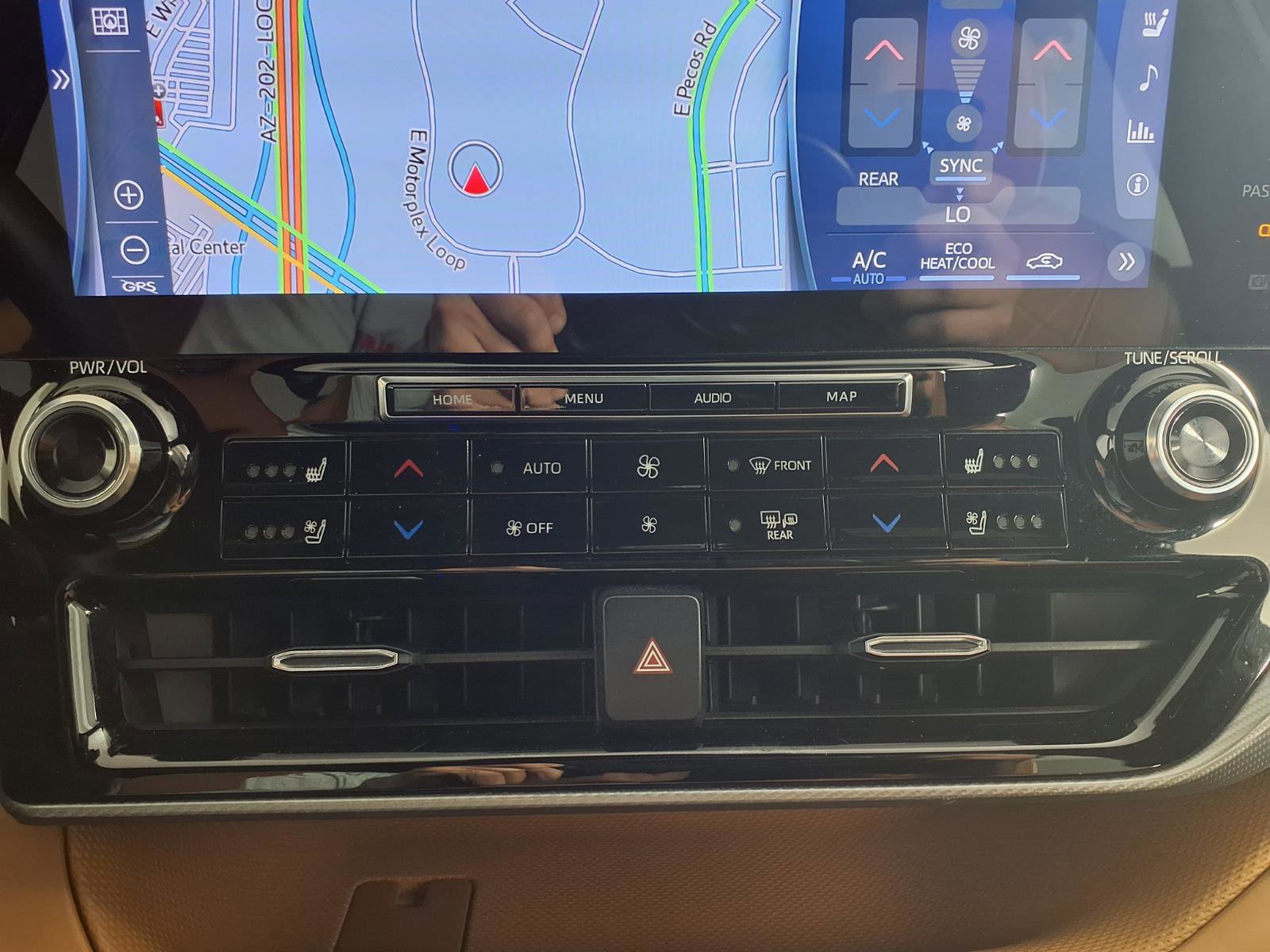Used 2021 Toyota Highlander Platinum FWD image 20