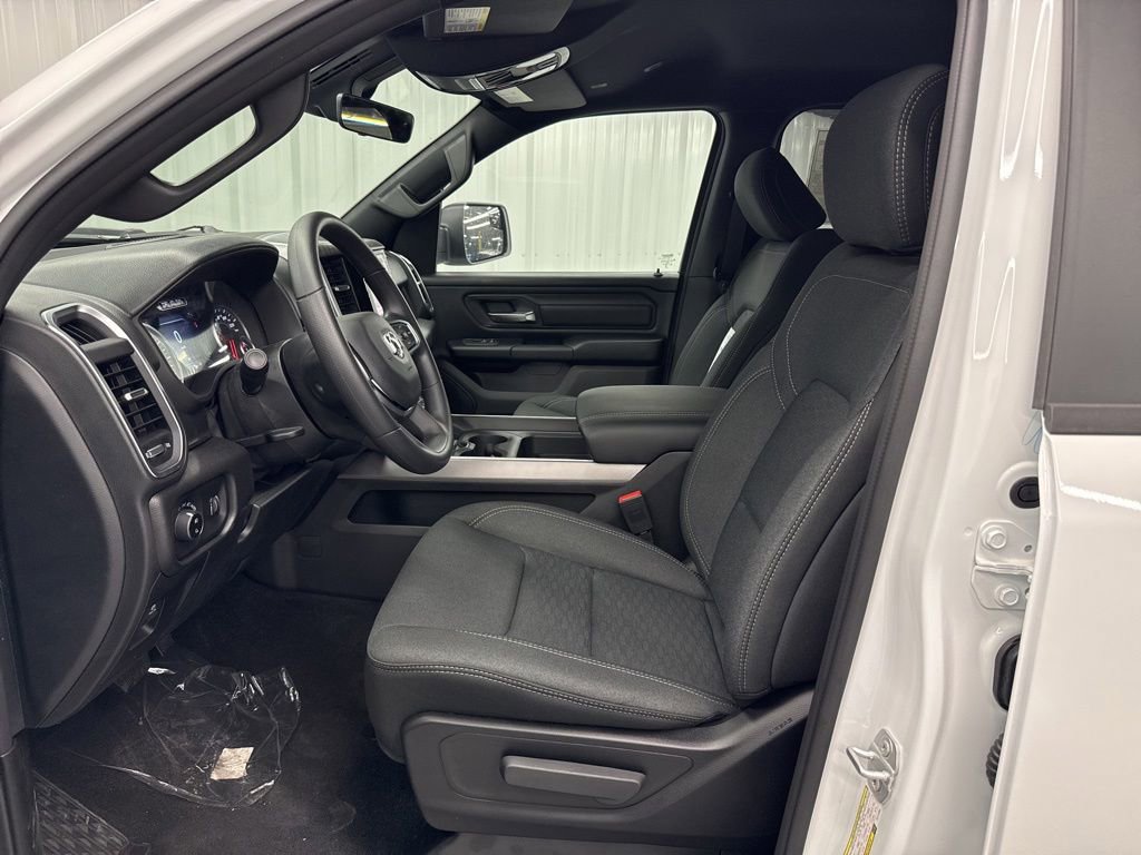 New 2026 RAM 1500 Tradesman AWD/4WD image 16