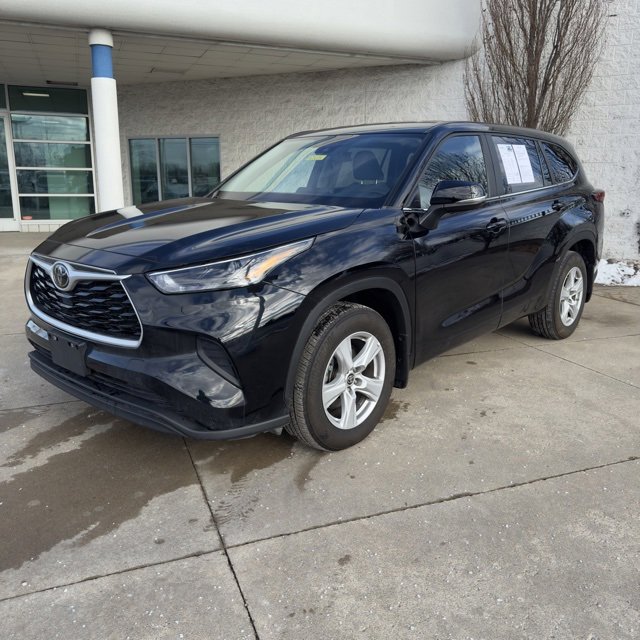 Used 2023 Toyota Highlander L image 7