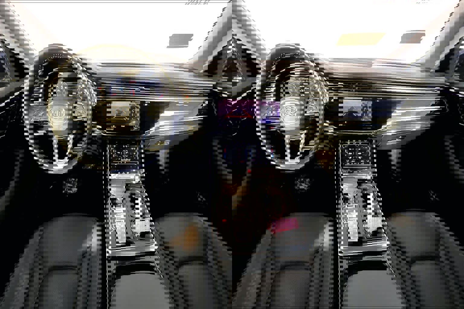 Used 2019 Audi Q8 Prestige image 16