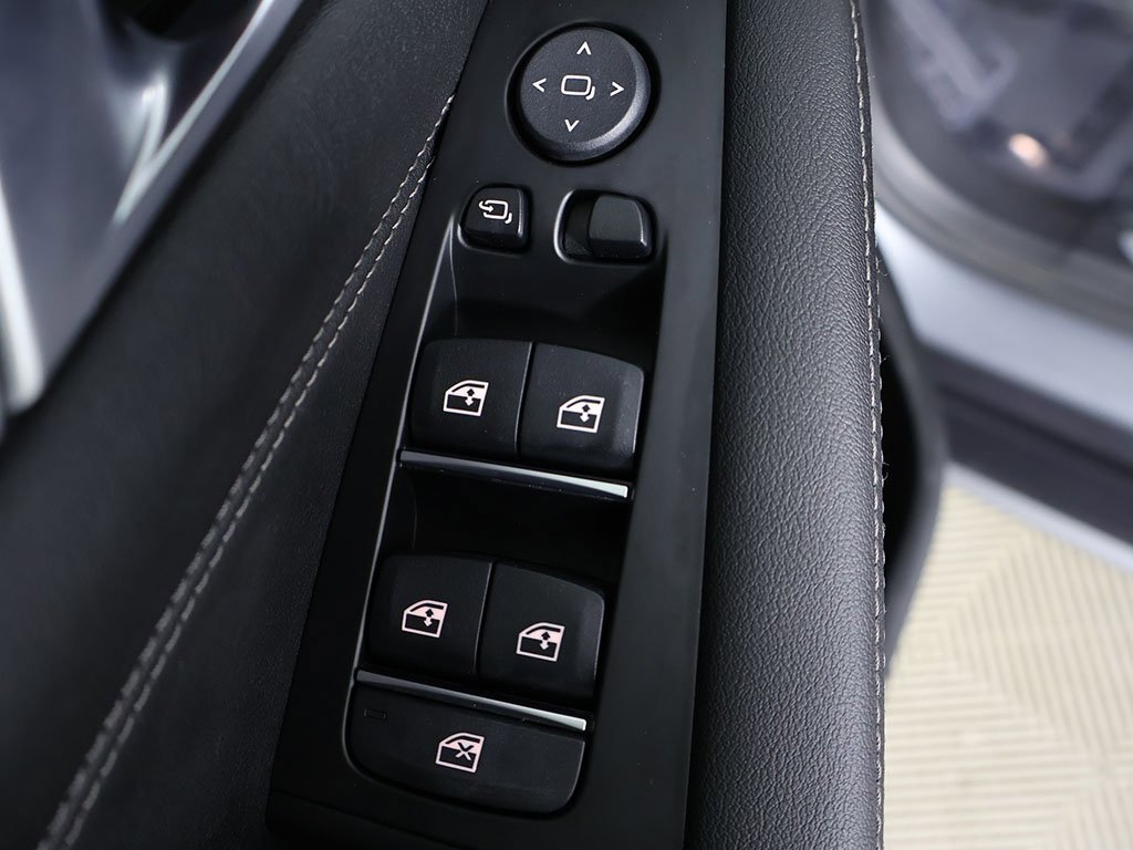 Used 2024 BMW X5 xDrive40i image 38