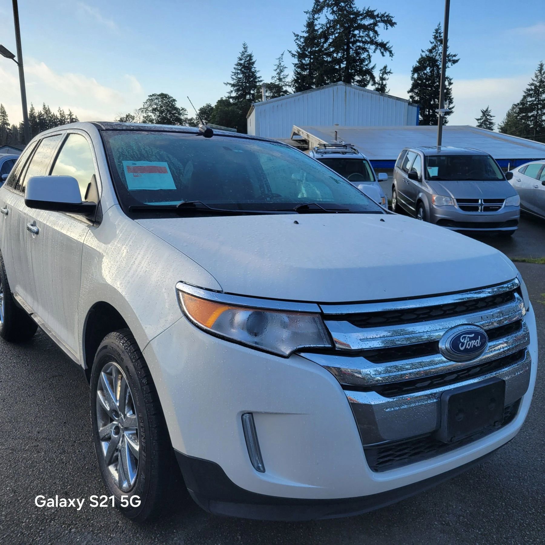 Used 2011 Ford Edge SEL w/ 202A Rapid Spec Order Code image 2