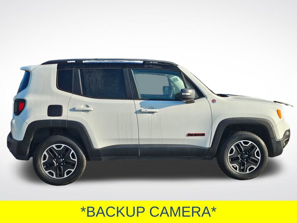 Used 2017 Jeep Renegade Trailhawk image 8