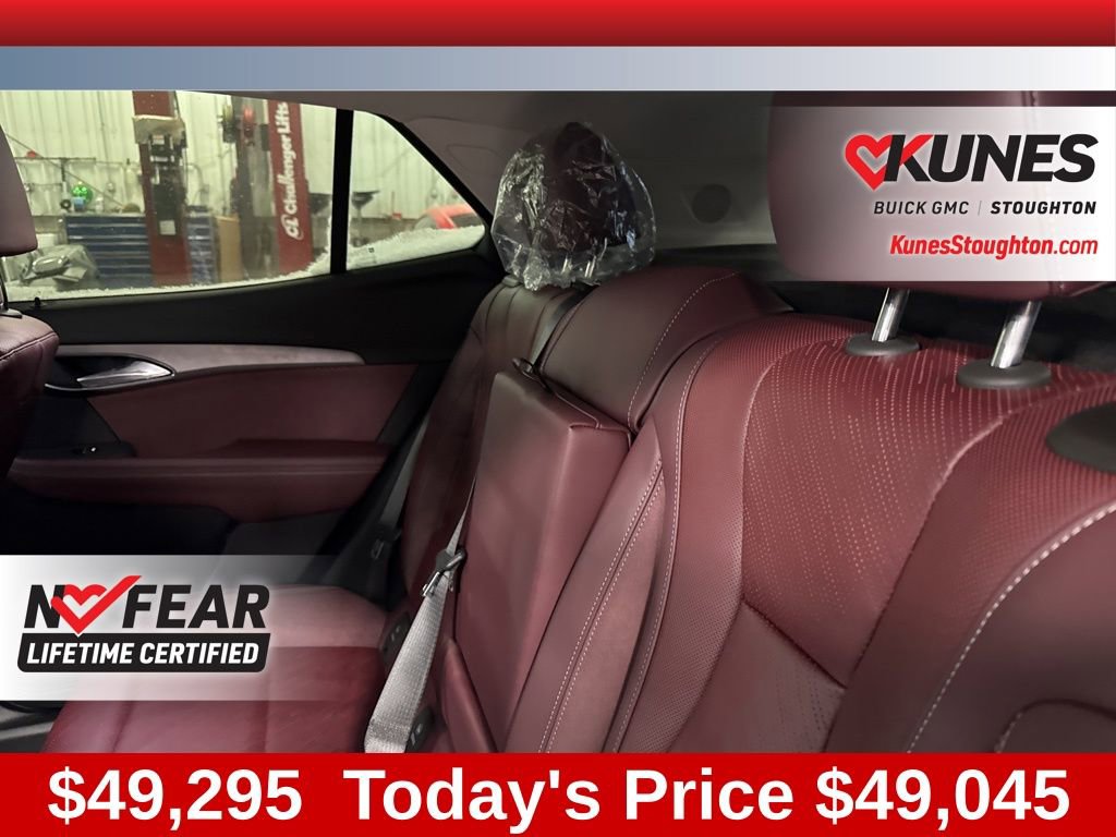 New 2026 Buick Envision Sport Touring image 31