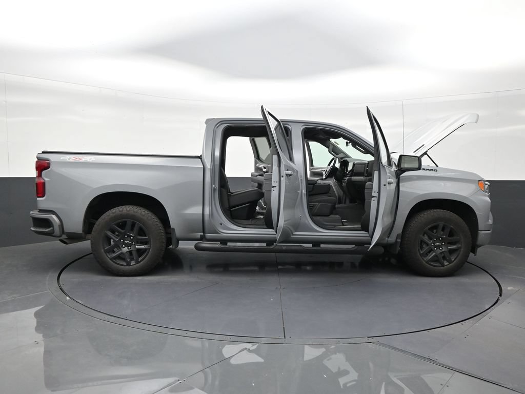 Used 2025 Chevrolet Silverado 1500 RST w/ LPO, Dark Essentials Package AWD/4WD image 29