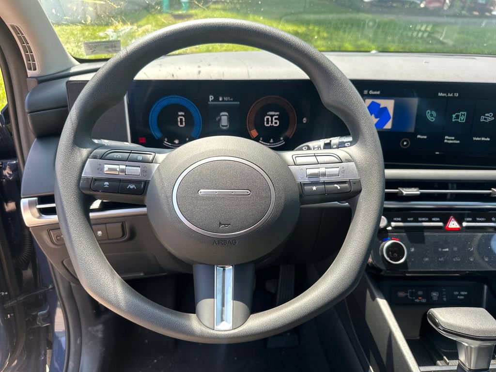 Used 2025 Hyundai Tucson SEL FWD image 14