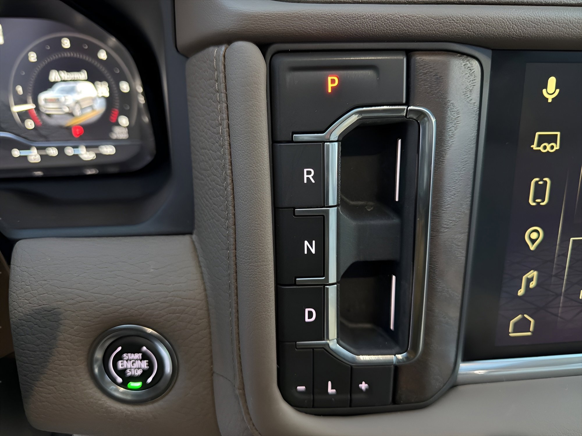 Certified 2024 GMC Yukon XL Denali w/ Advanced Technology Package image 21