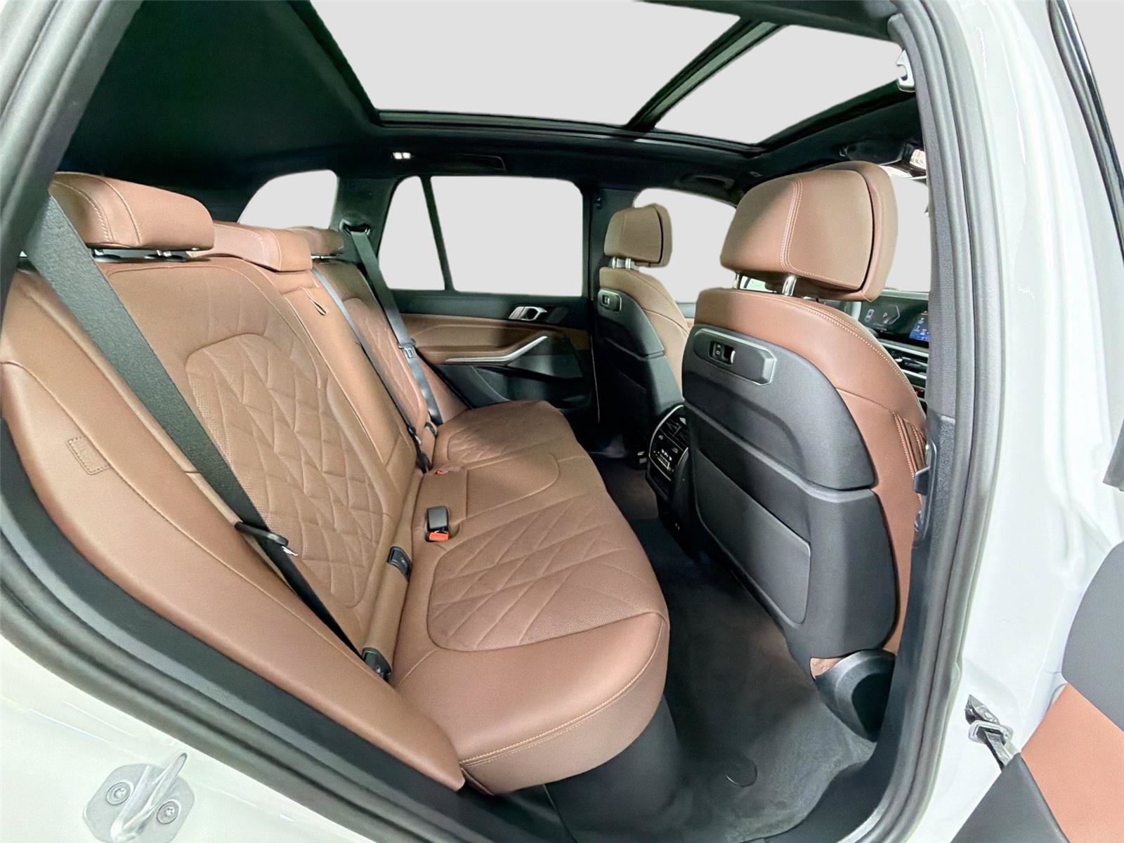 New 2026 BMW X5 xDrive40i AWD/4WD image 29