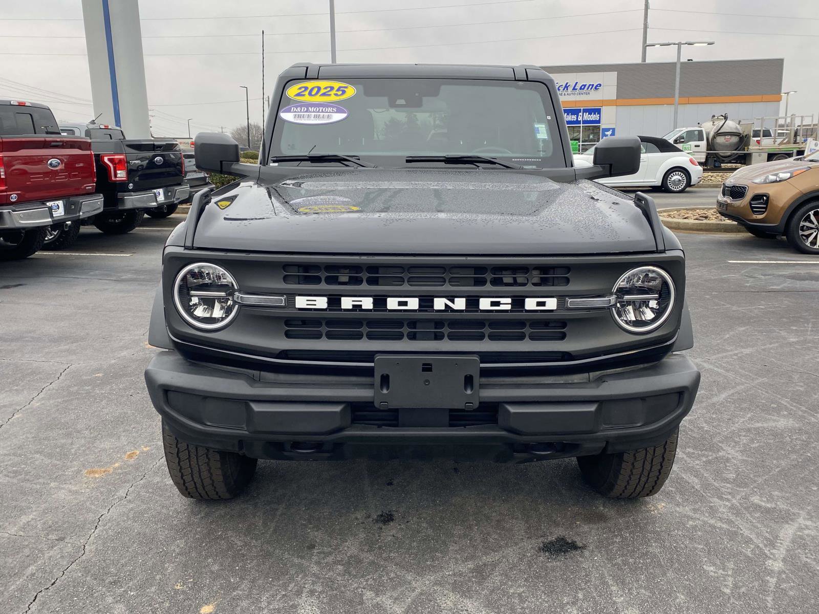 Used 2025 Ford Bronco Big Bend image 2