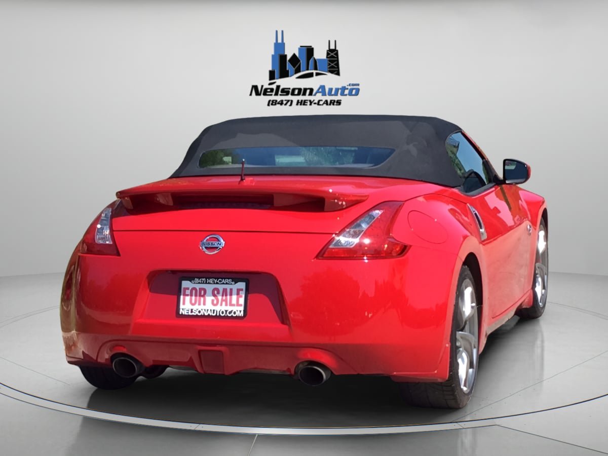 Used 2015 Nissan 370Z Touring Sport RWD image 5