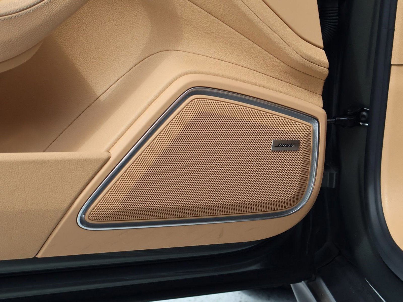 Certified 2023 Porsche Panamera 4 AWD/4WD image 14
