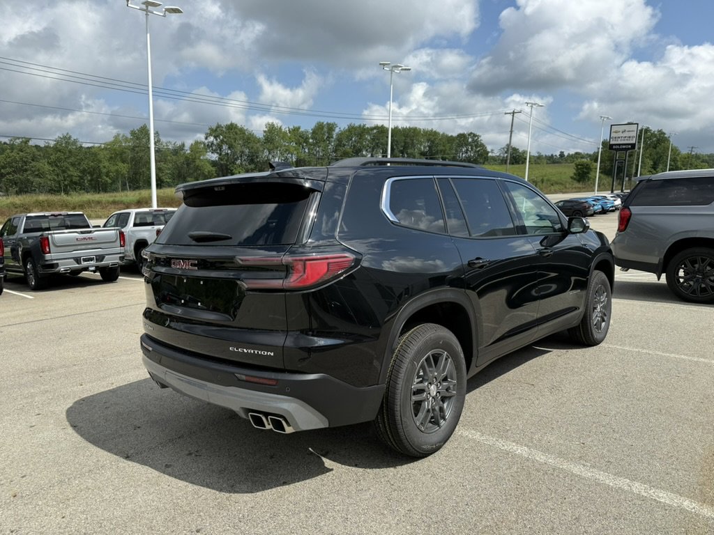 New 2026 GMC Acadia Elevation image 5