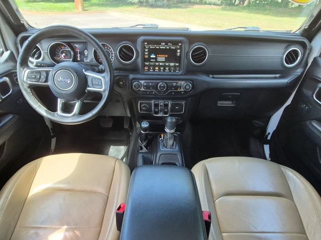 Used 2018 Jeep Wrangler Unlimited Sahara AWD/4WD image 22