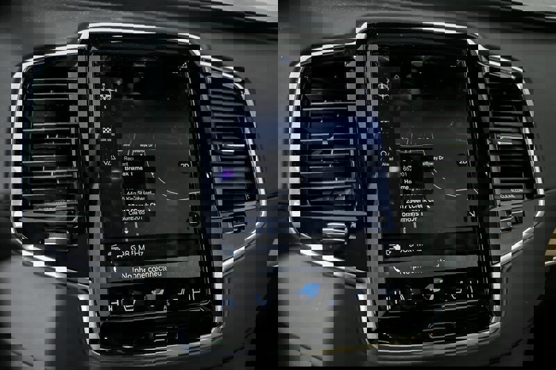 Used 2016 Volvo XC90 T8 Inscription image 29