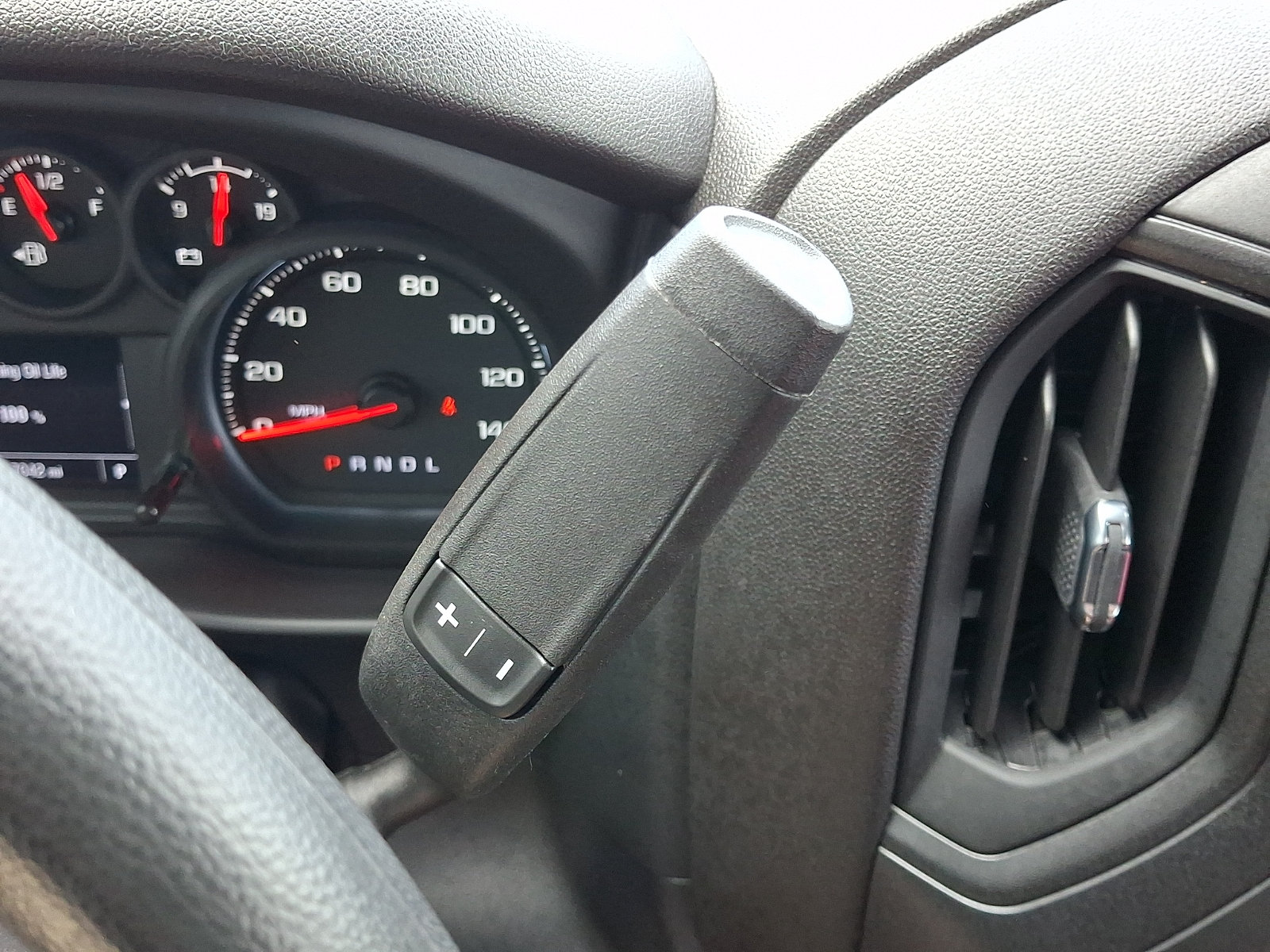 Used 2024 Chevrolet Silverado 1500 Custom RWD image 16