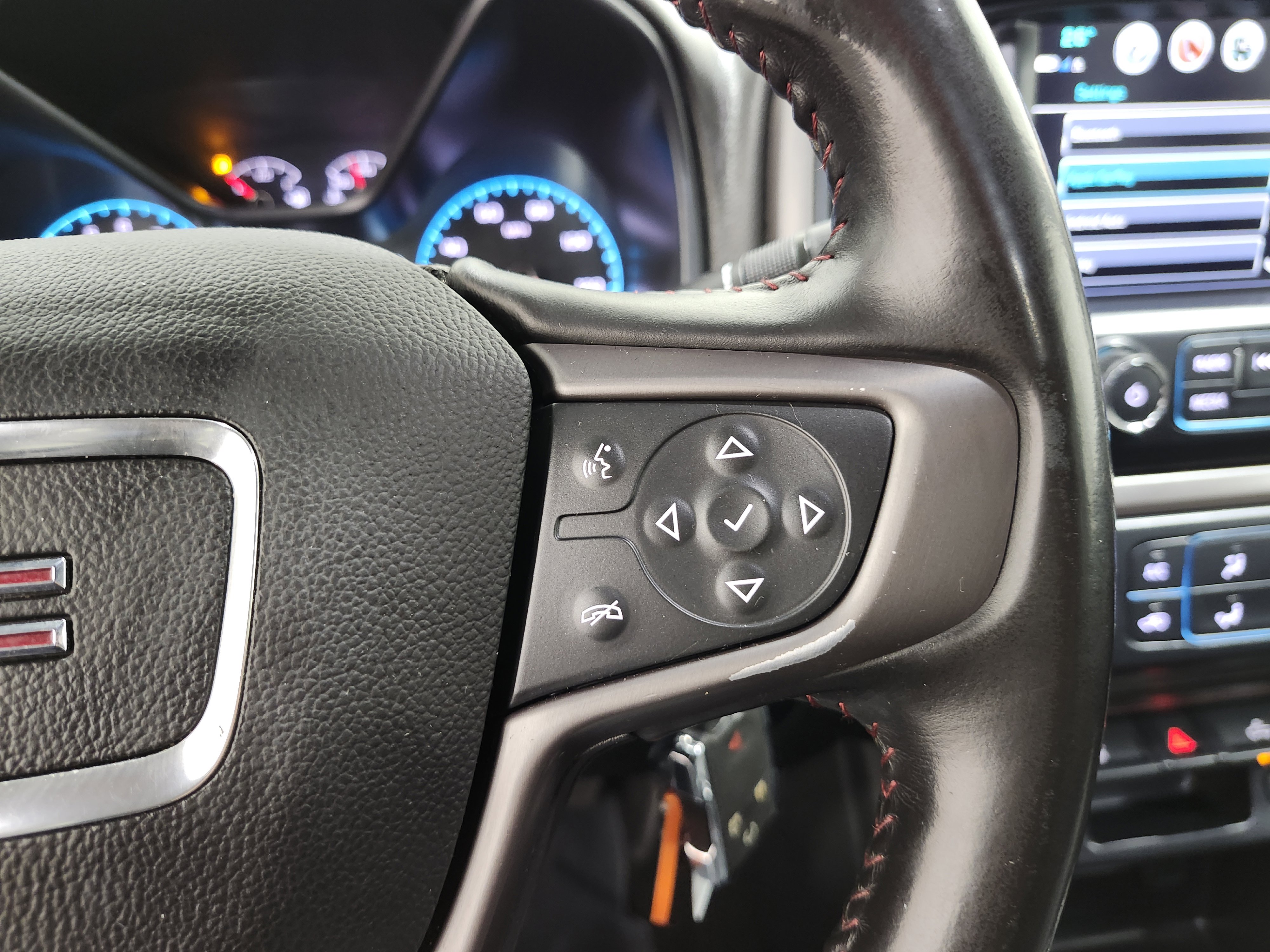 Used 2018 GMC Canyon All Terrain w/ All Terrain X Package image 36