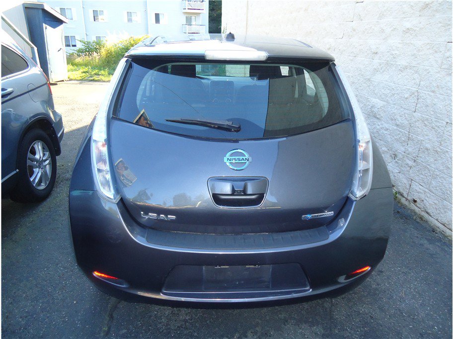 Used 2013 Nissan Leaf S w/ Charger Pkg FWD image 7