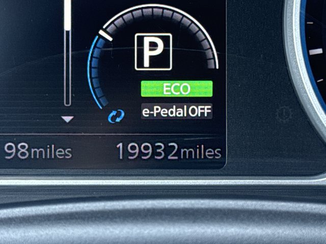 Certified 2025 Nissan Leaf S FWD image 16