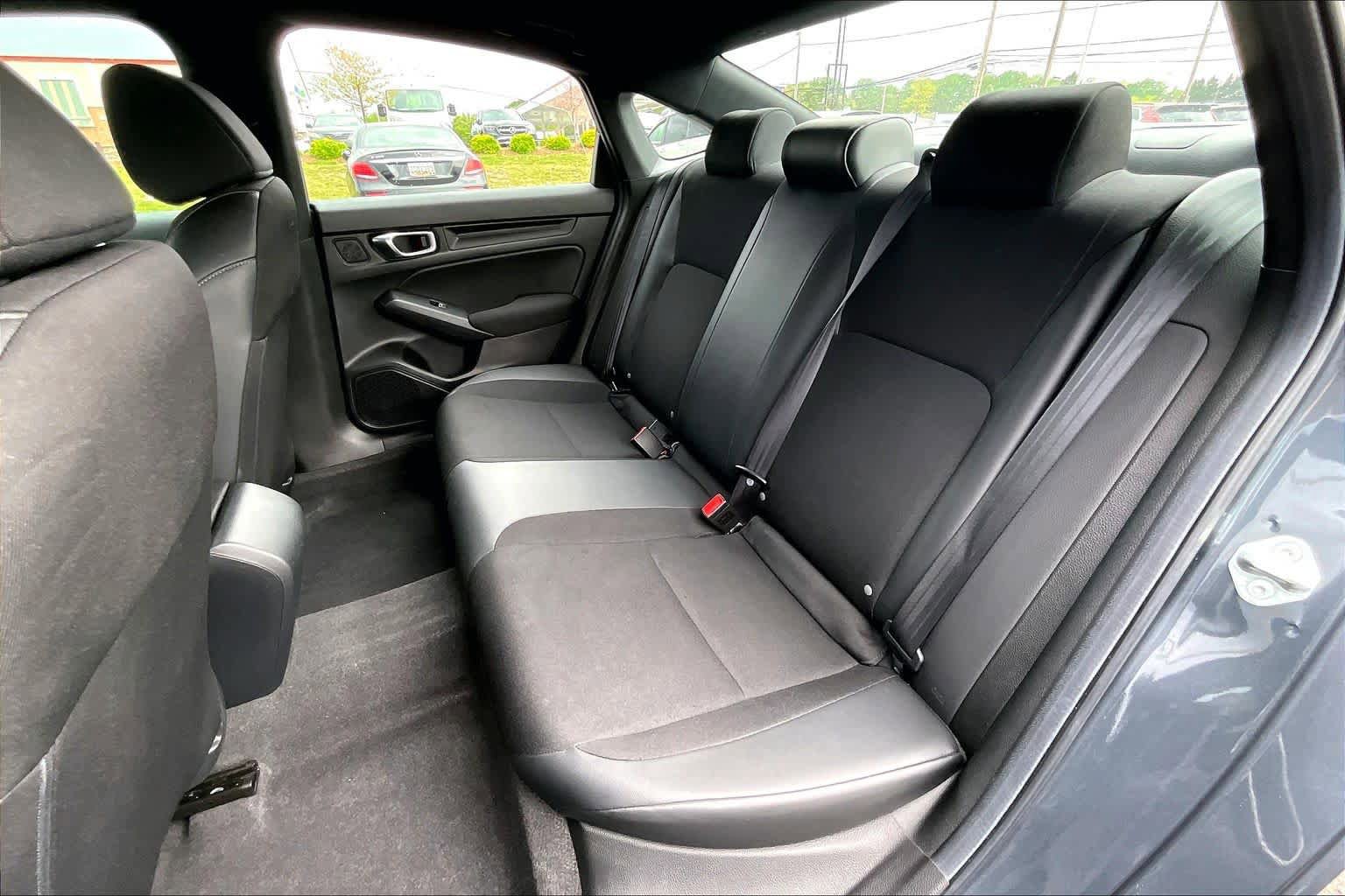 Used 2024 Honda Civic Sport image 19