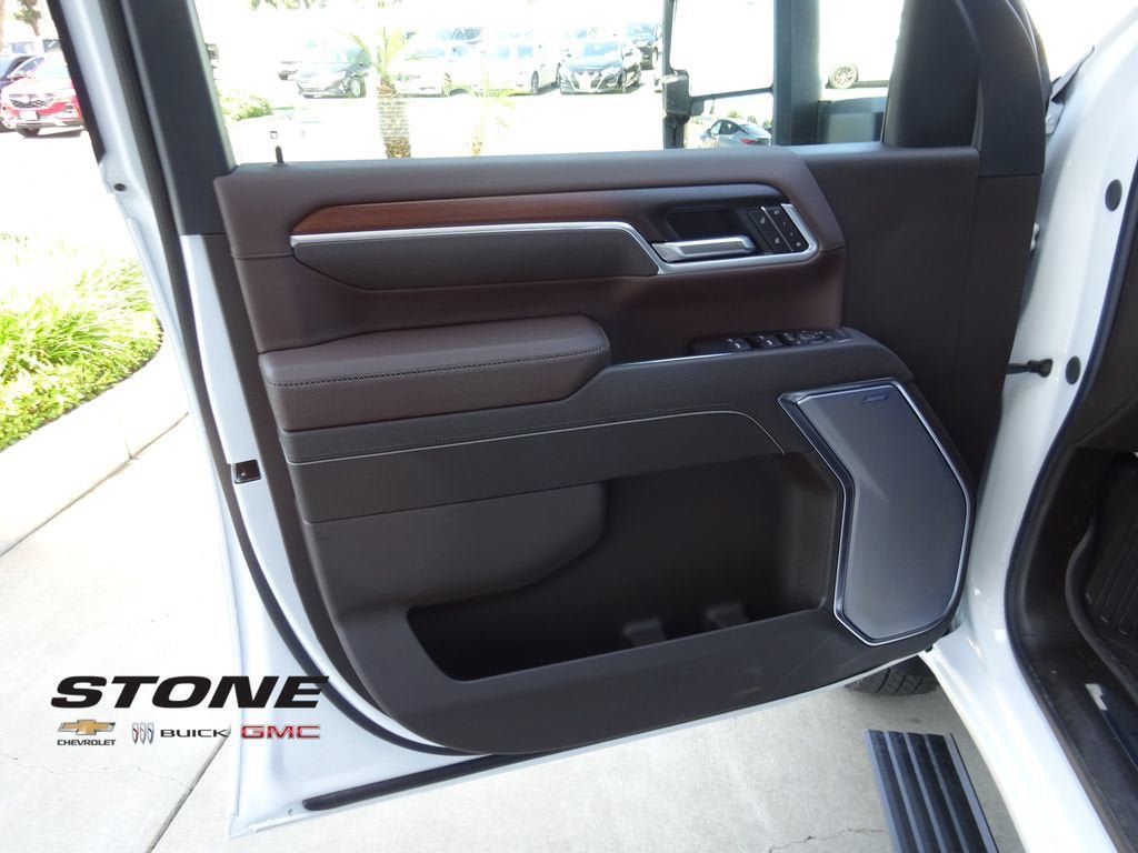 New 2026 GMC Sierra 3500 Denali w/ Technology Package AWD/4WD image 26