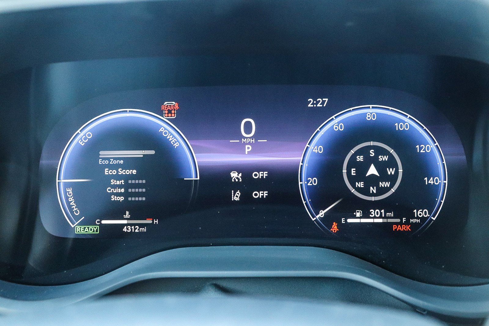 Used 2025 Toyota Sienna Platinum image 26