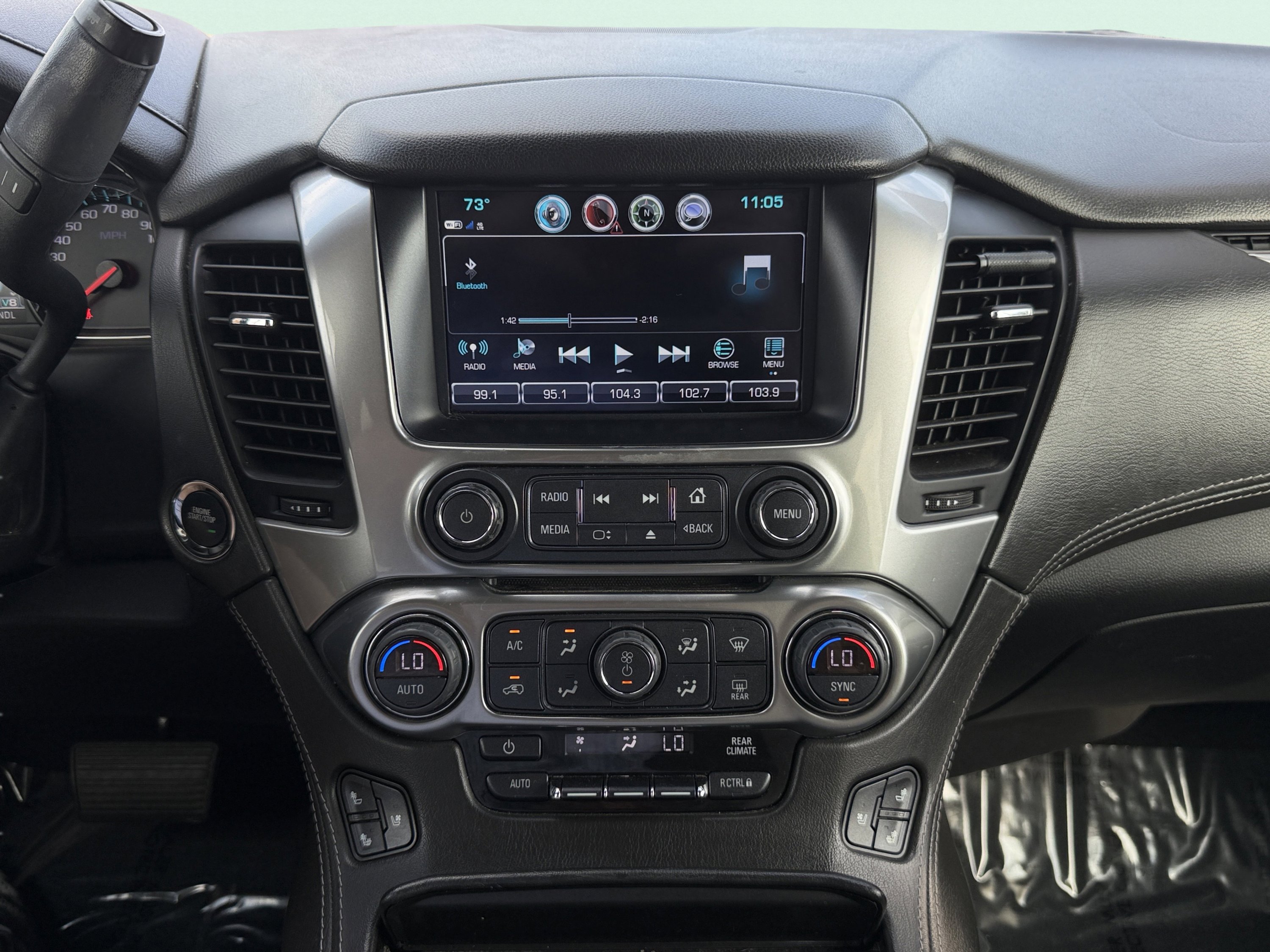 Used 2020 Chevrolet Suburban Premier image 55