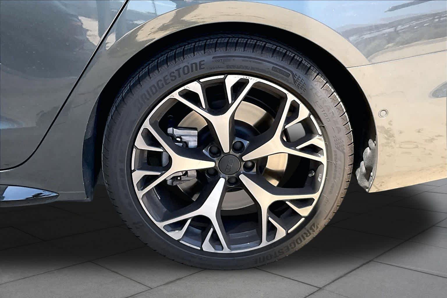 Used 2026 Audi A6 Premium Plus AWD/4WD image 10