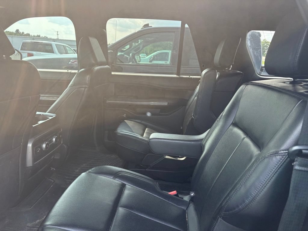 Used 2021 Ford Expedition Max XLT AWD/4WD image 9