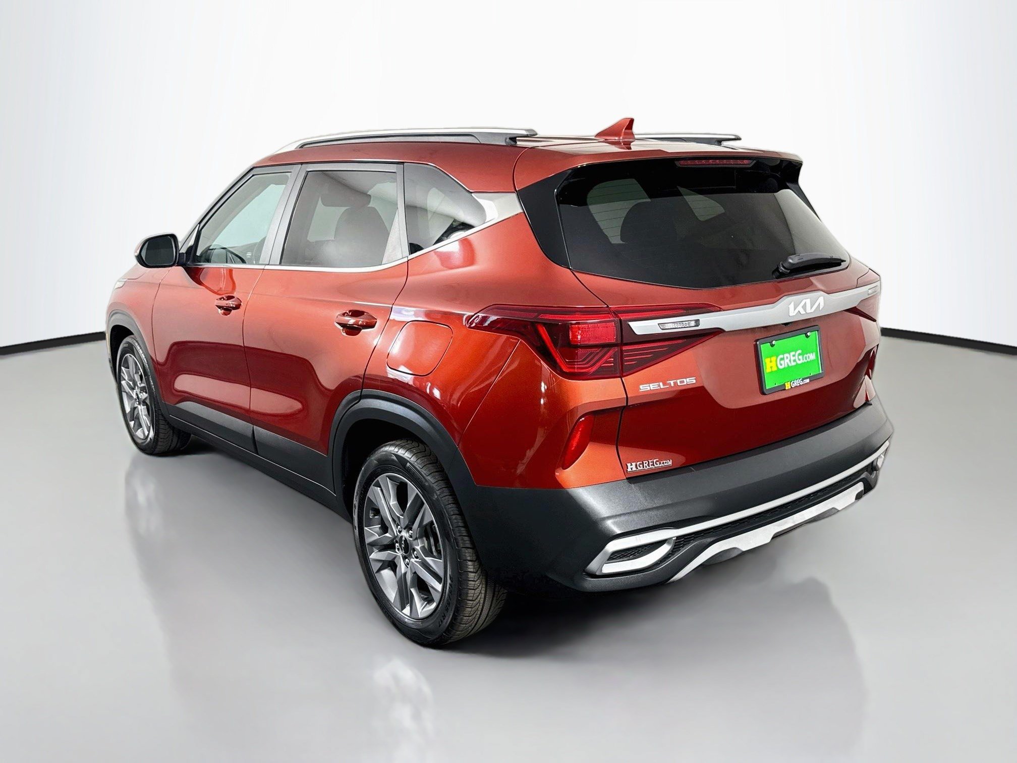Used 2022 Kia Seltos S FWD image 7