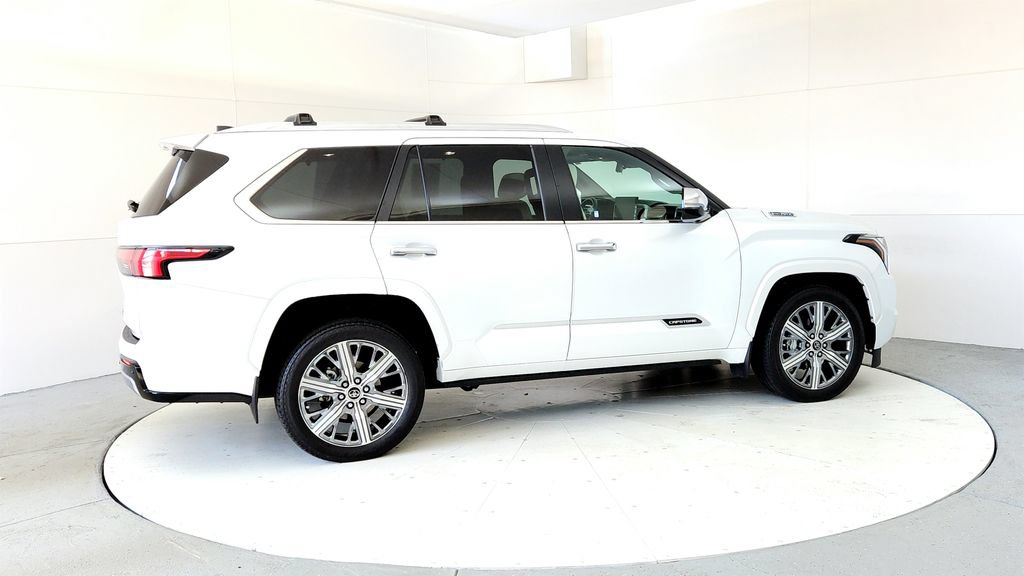 Used 2024 Toyota Sequoia Capstone AWD/4WD image 6