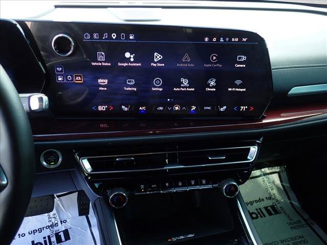 Used 2024 Chevrolet Traverse Z71 w/ Enhanced Driving Package AWD/4WD image 18