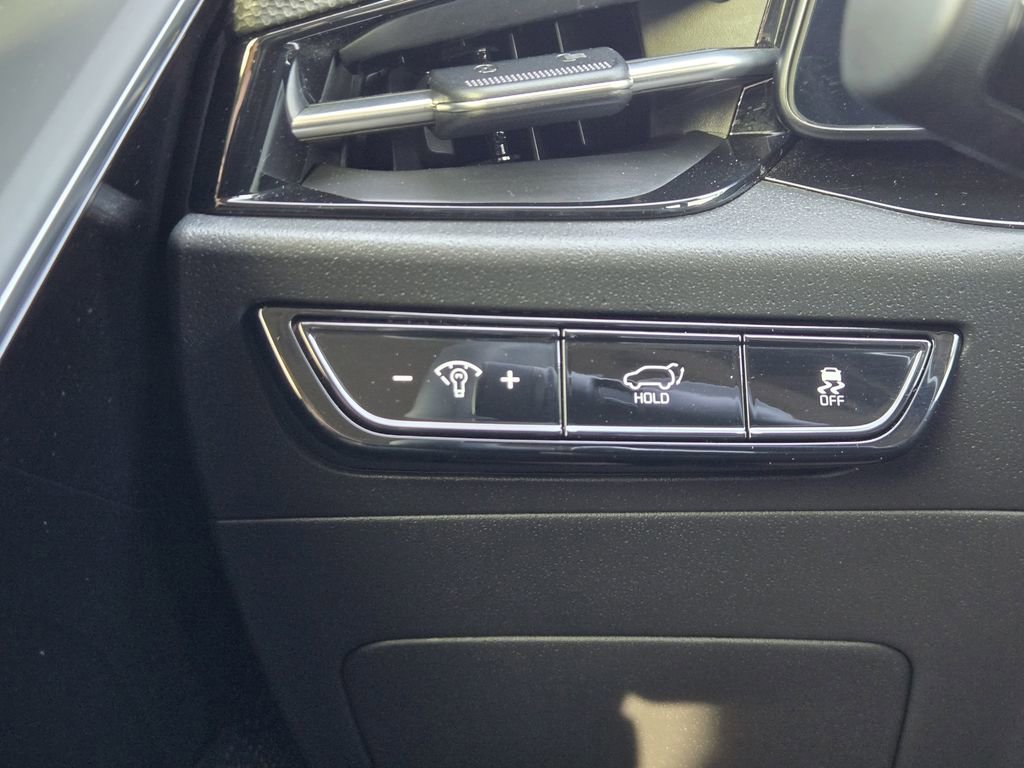 Certified 2024 Kia Niro Wave image 20