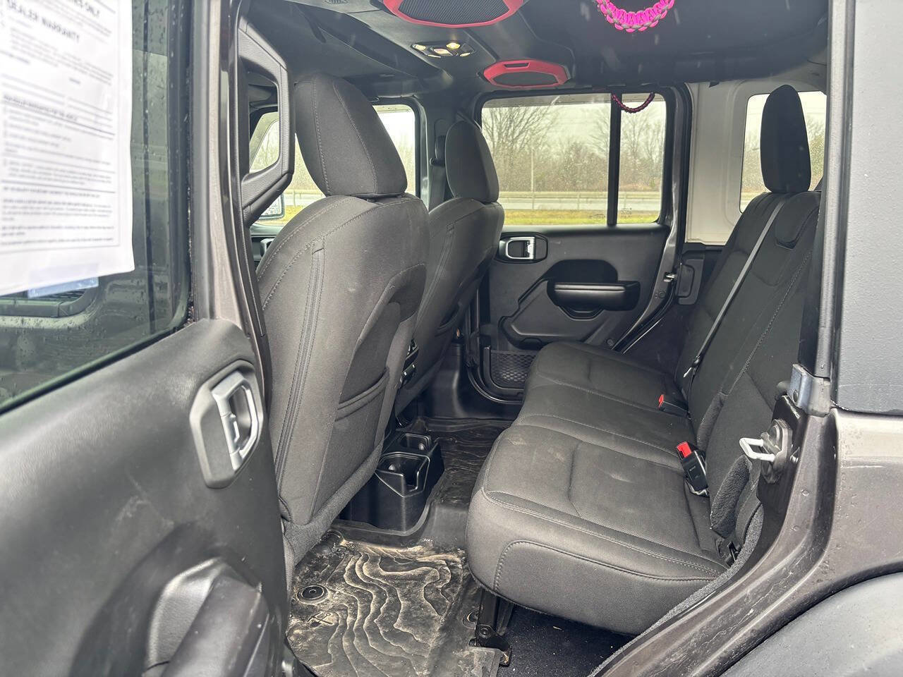 Used 2019 Jeep Wrangler Unlimited Sport S AWD/4WD image 9