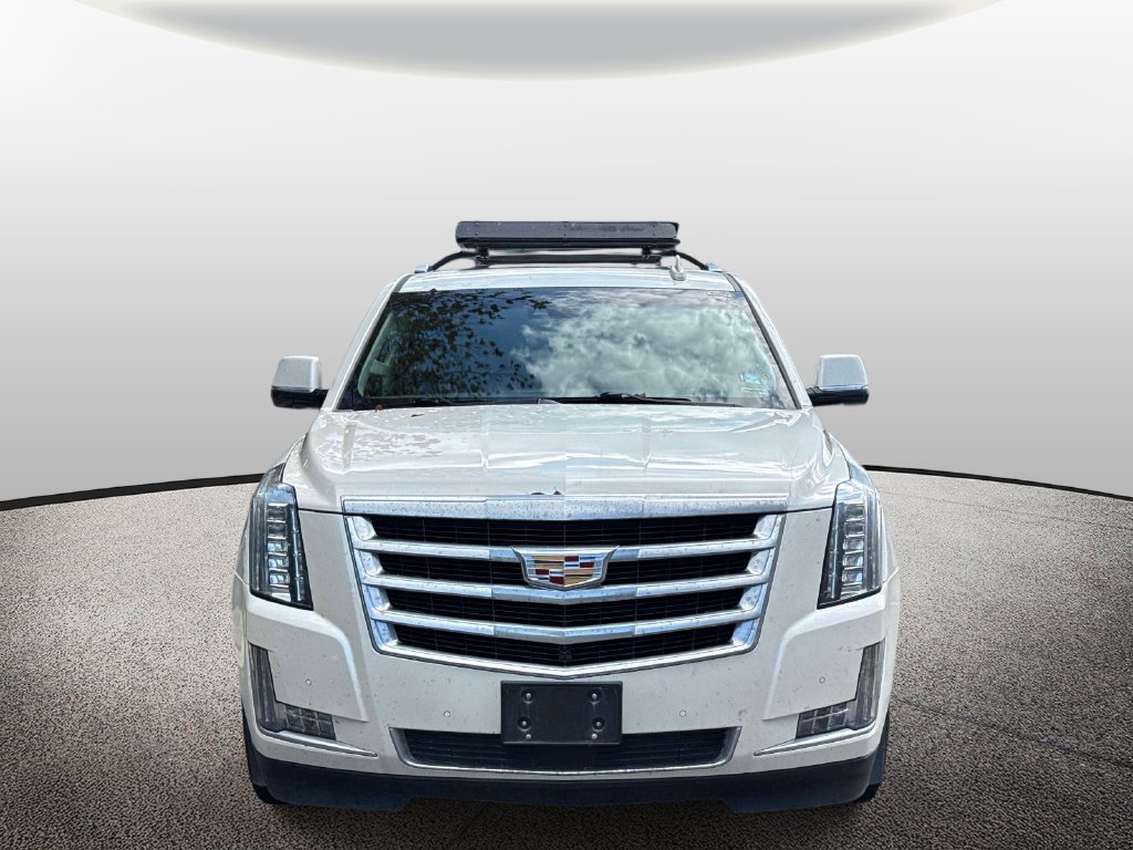 Used 2015 Cadillac Escalade Premium AWD/4WD image 3