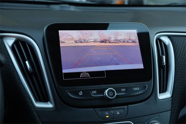 Used 2024 Chevrolet Malibu LT image 17