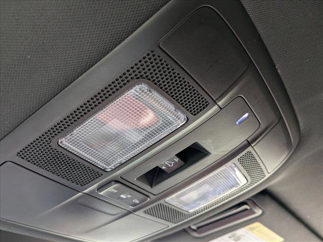 Used 2023 MAZDA CX-9 Carbon Edition image 11