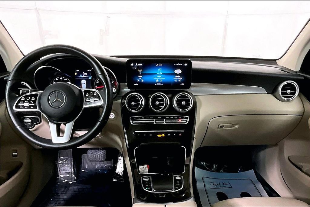 Used 2022 Mercedes-Benz GLC 300 w/ Premium Package Lite image 15