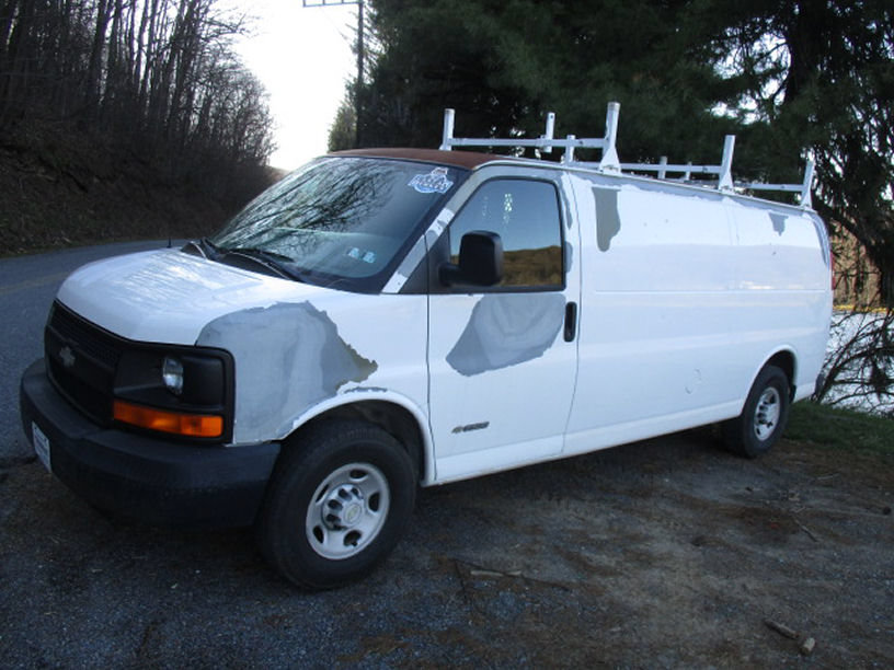 Used 2006 Chevrolet Express 2500 Extended RWD image 1