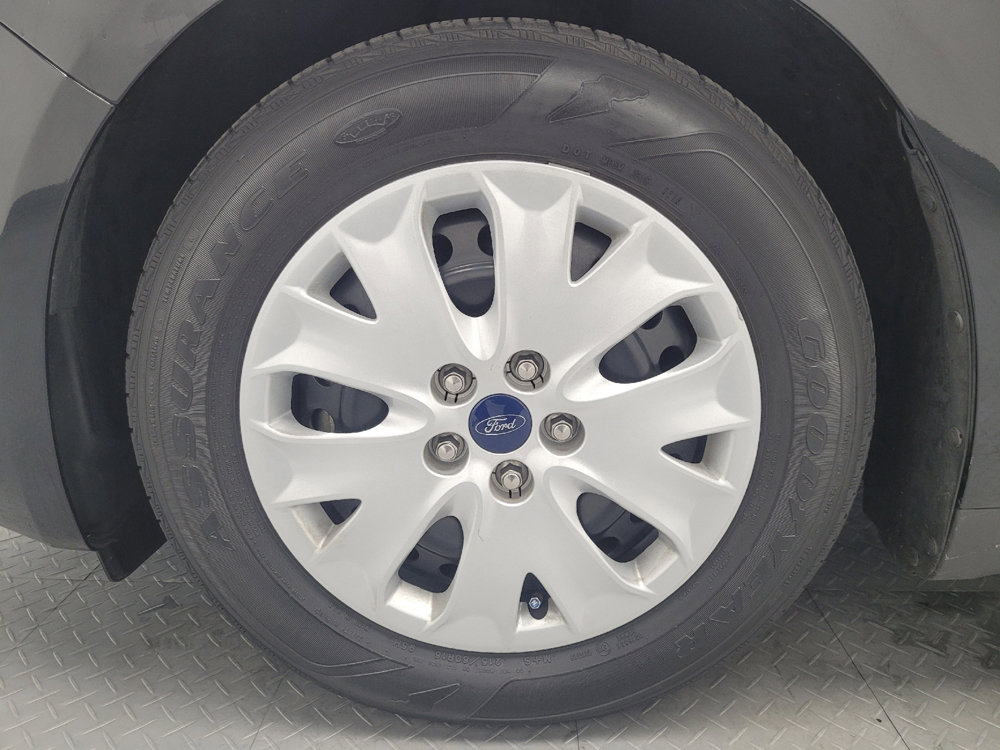 Used 2020 Ford Fusion S image 31