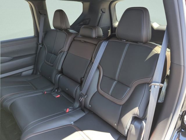 New 2026 Nissan Armada SL image 22