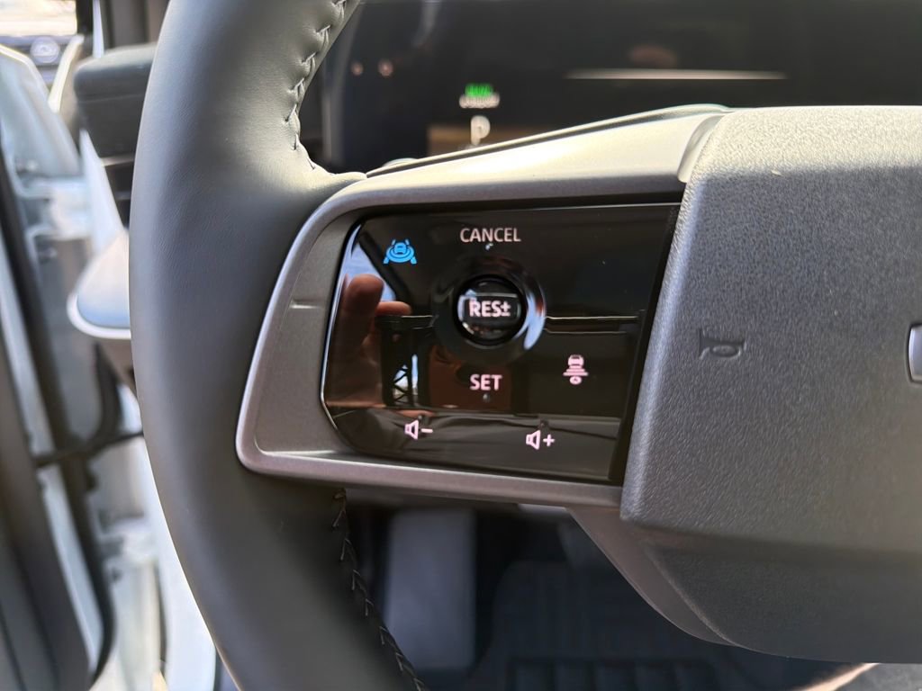 New 2026 Nissan Leaf Platinum+ w/ Cargo Package (Platinum+) image 21