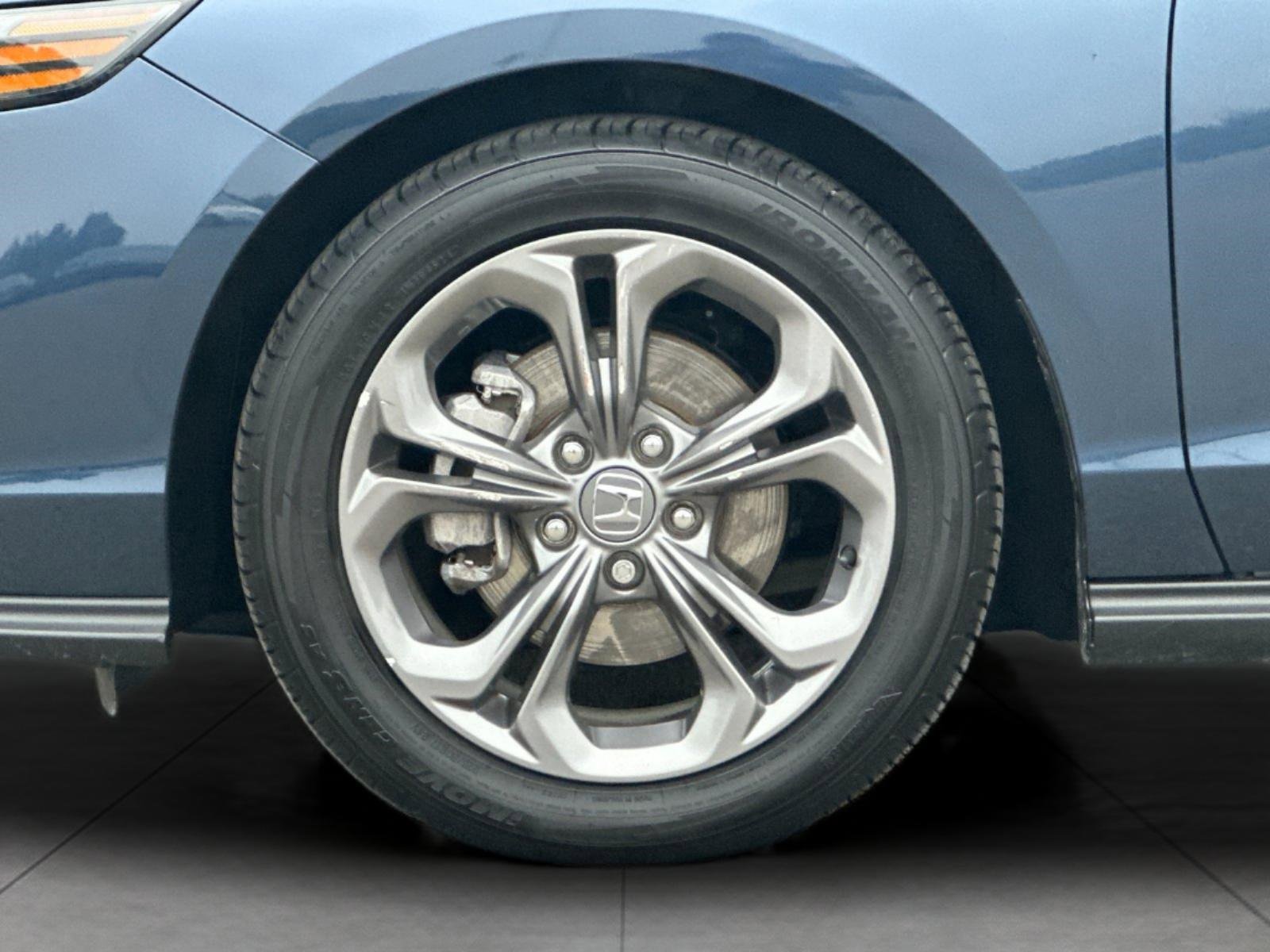 Used 2024 Honda Accord EX image 23